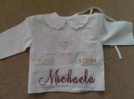29.12.2013 - krstná košielka pre neterku Michaelu
